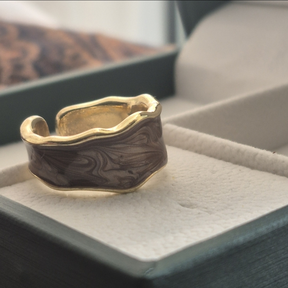 Chocolate Brown Enamel Gold Ring - Picture 1 of 5